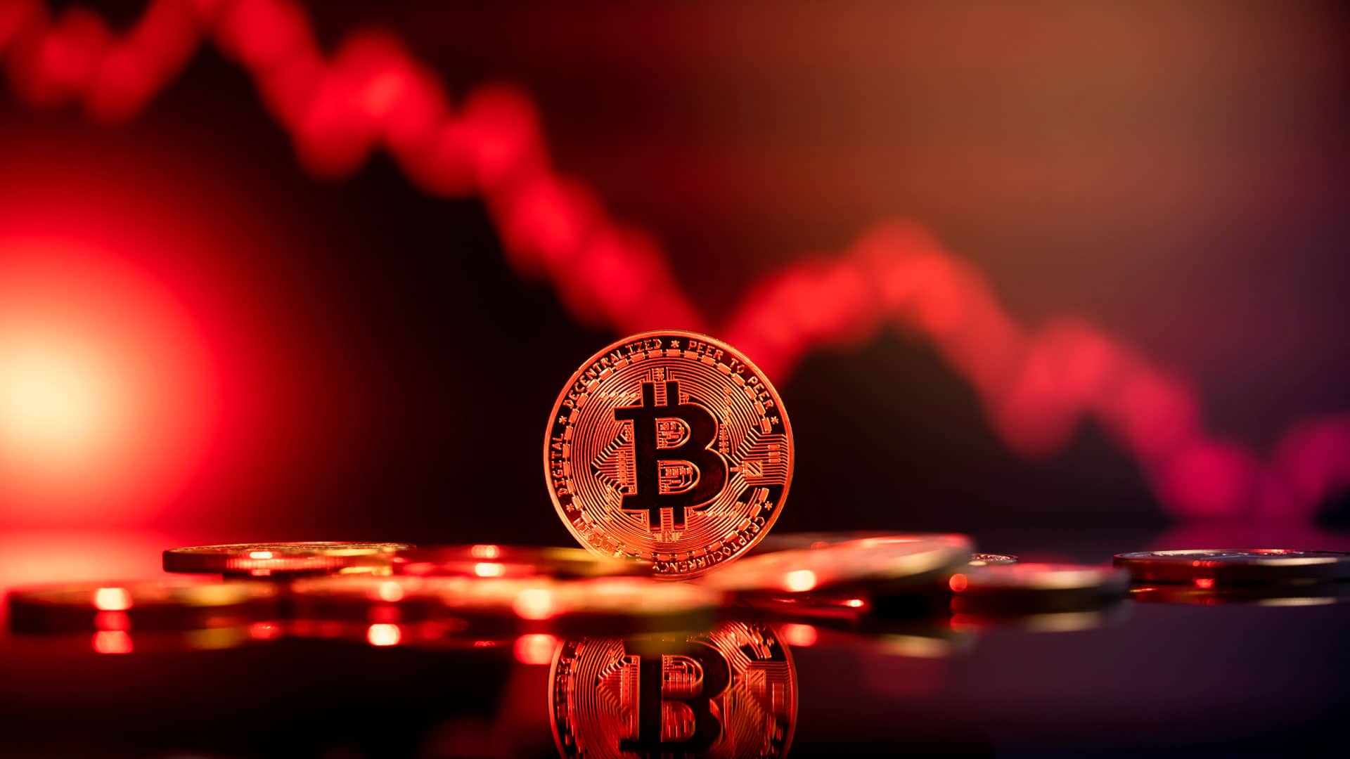 Bitcoin cai US$ 1.500 em uma hora e gera US$ 245 milhões em liquidações