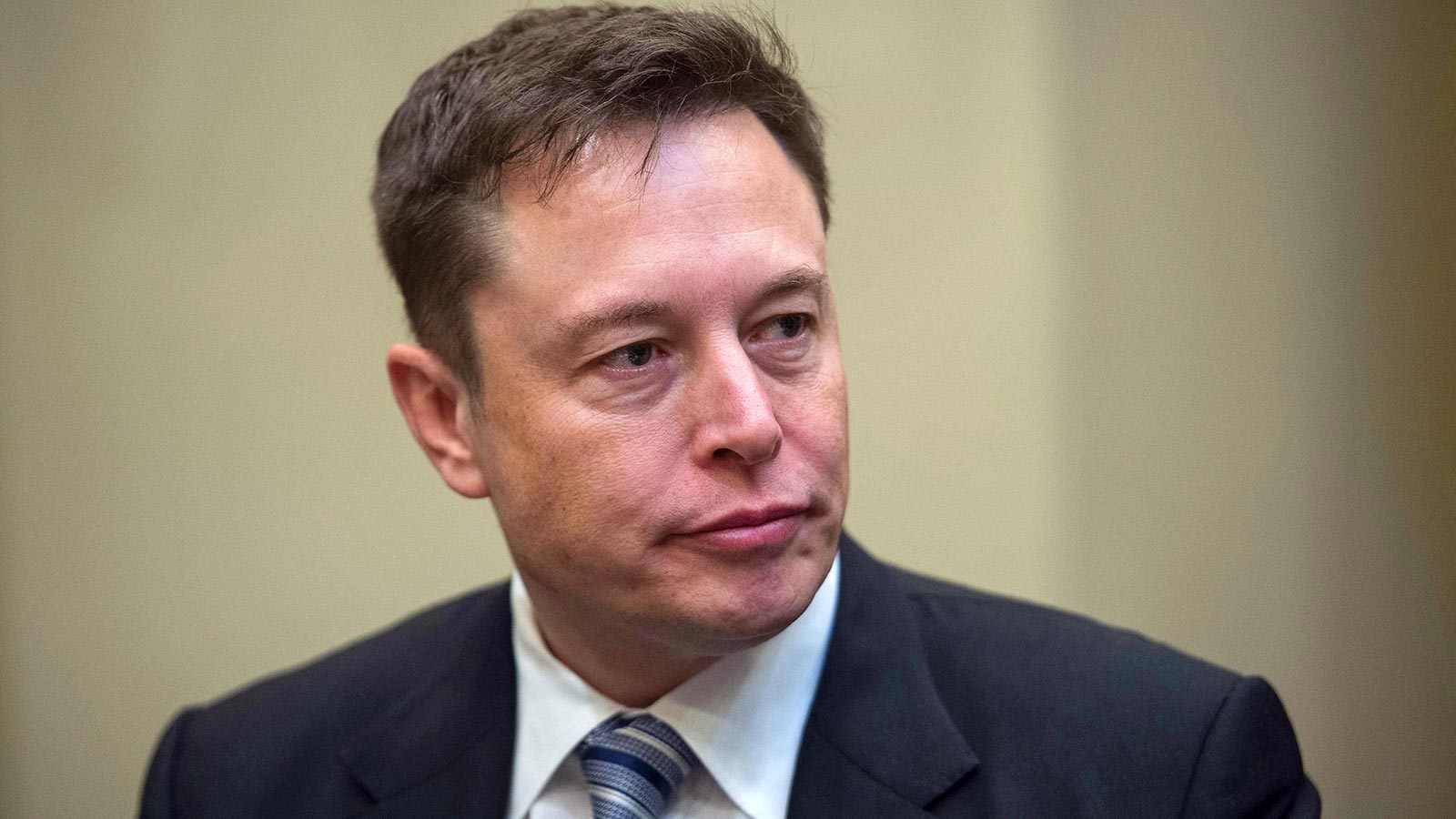 Elon Musk chama moedas fiduciárias de golpes e indica retorno ao Bitcoin