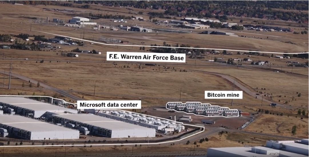 Mineradorada de Bitcoin próxima de prédio militar (Imagem: WSJ)
