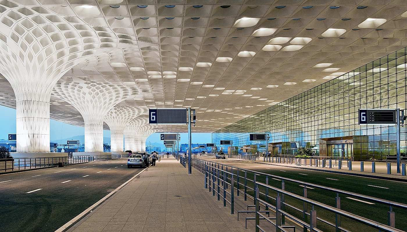 Homem é preso após ameaçar explodir aeroporto e exigir US$ 1 milhão em Bitcoin