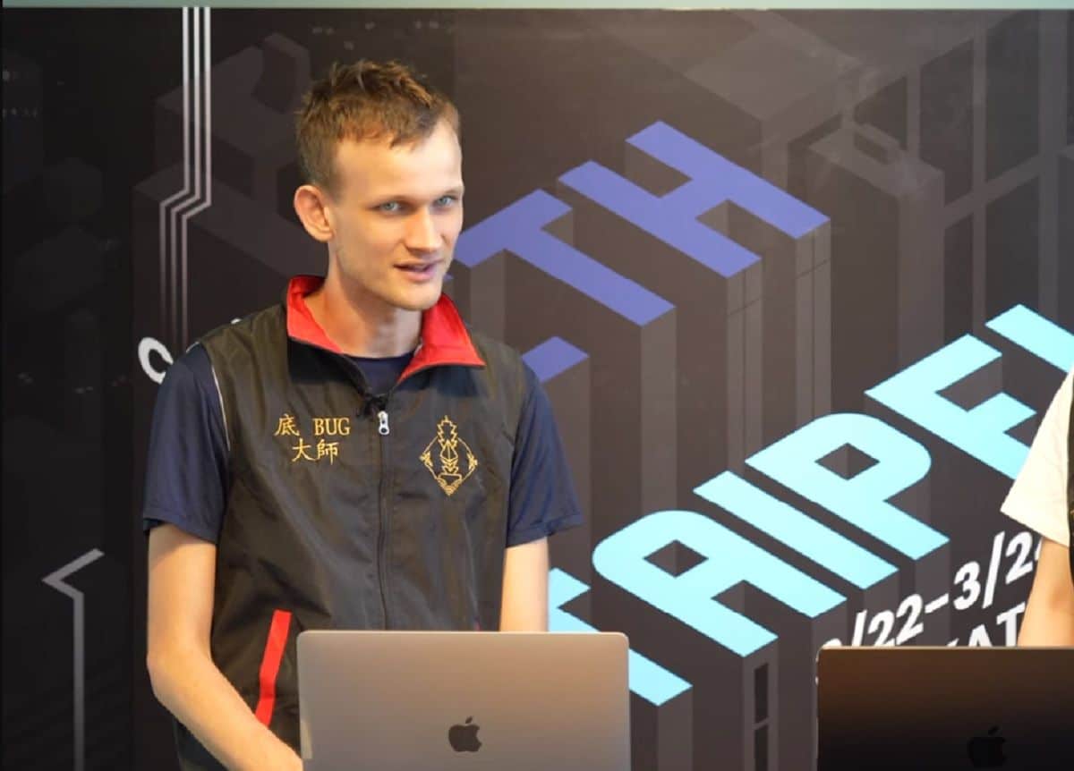 Criador do Ethereum chama Michael Saylor de 'Insano' por defender custódia de Bitcoin em bancos