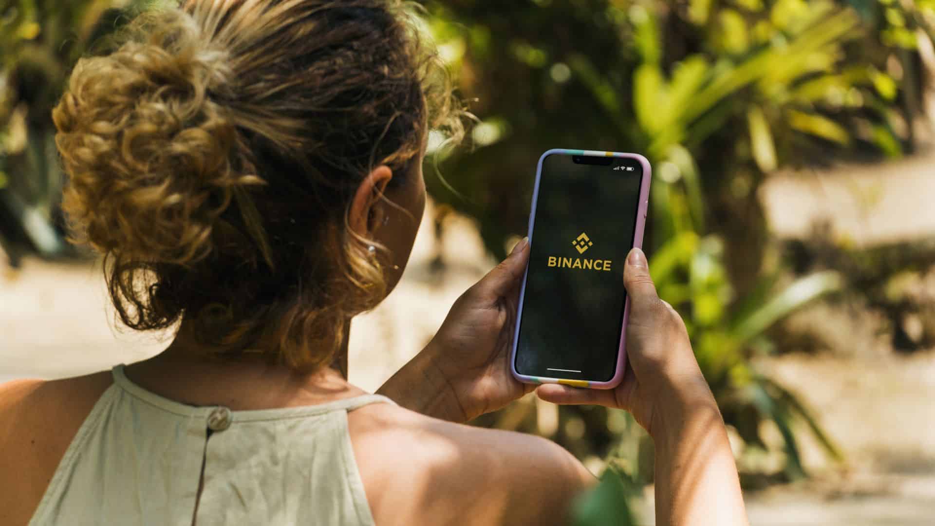 Banco Central autoriza Binance a comprar corretora Sim;paul no Brasil